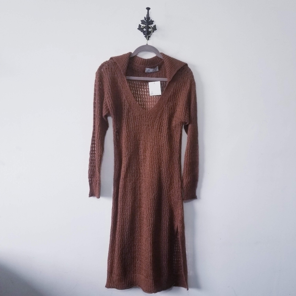 NWT DH New York Sweater Maxi Dress Size S Brown